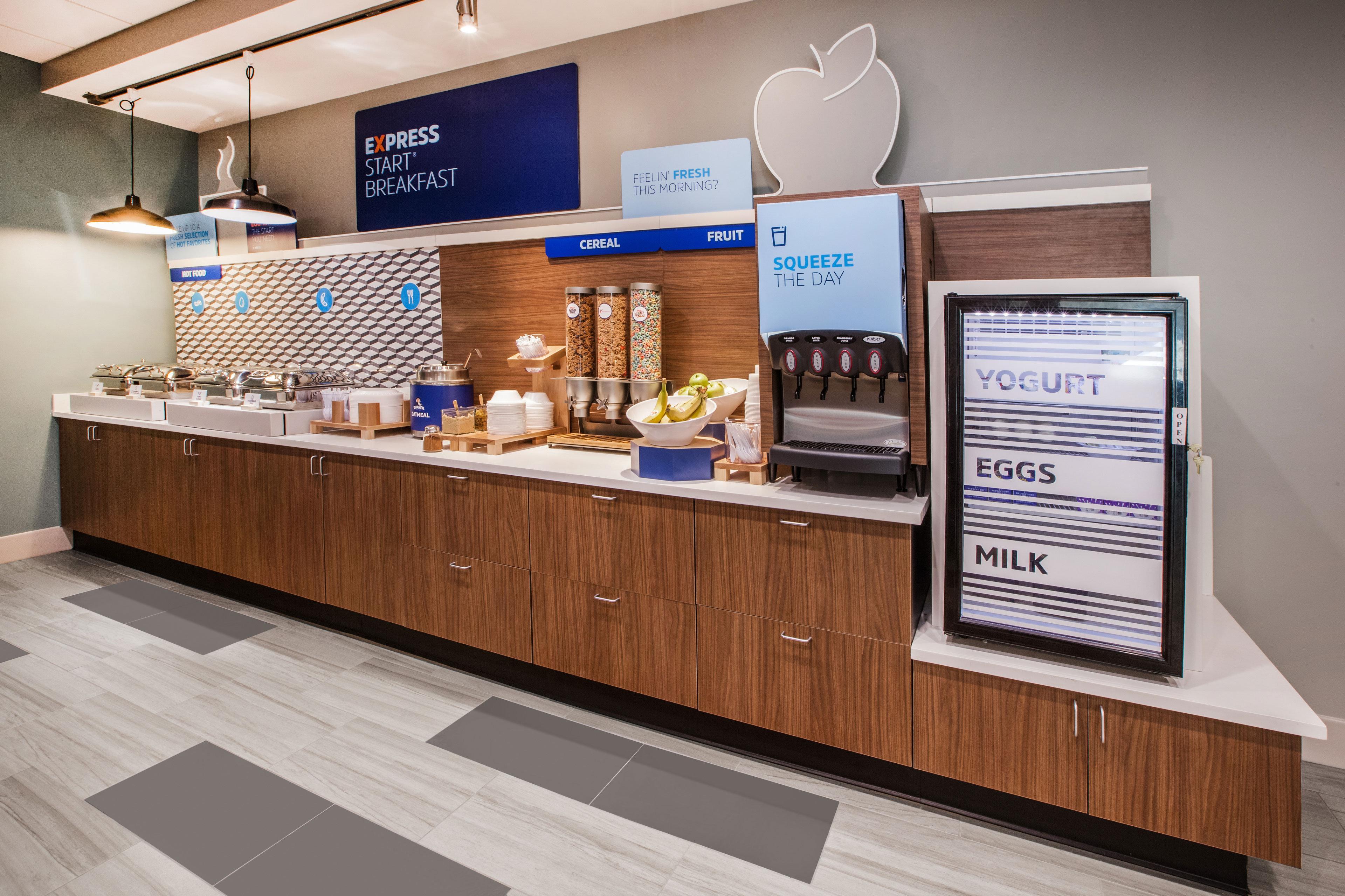 Holiday Inn Express Hotel & Suites Brattleboro By Ihg Eksteriør bilde