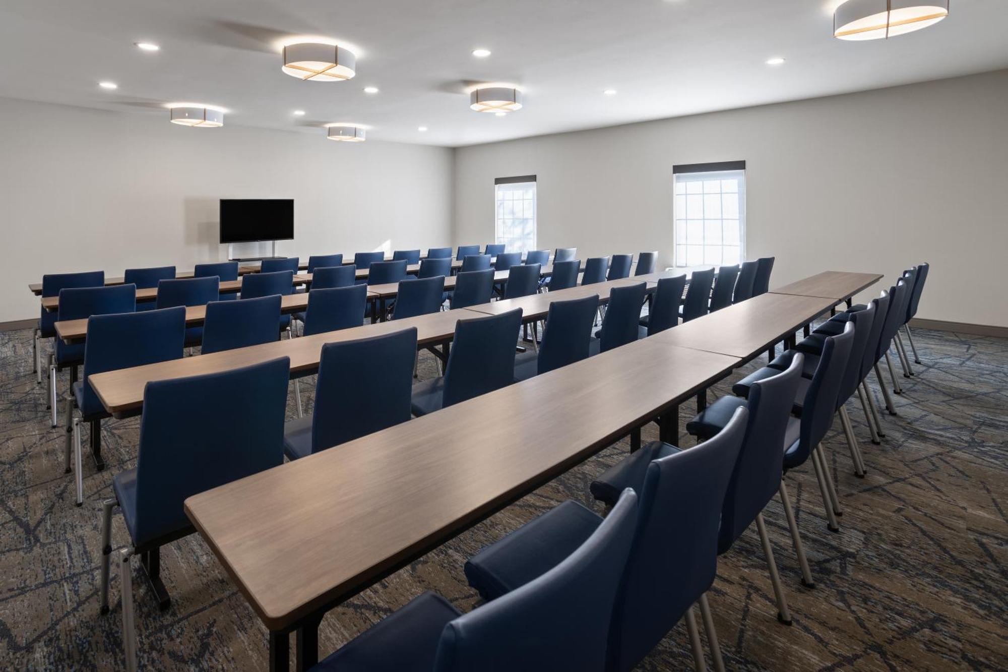 Holiday Inn Express Hotel & Suites Brattleboro By Ihg Eksteriør bilde