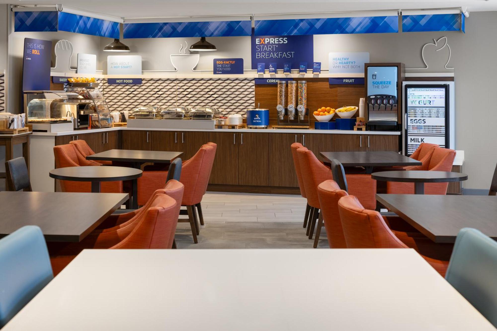 Holiday Inn Express Hotel & Suites Brattleboro By Ihg Eksteriør bilde