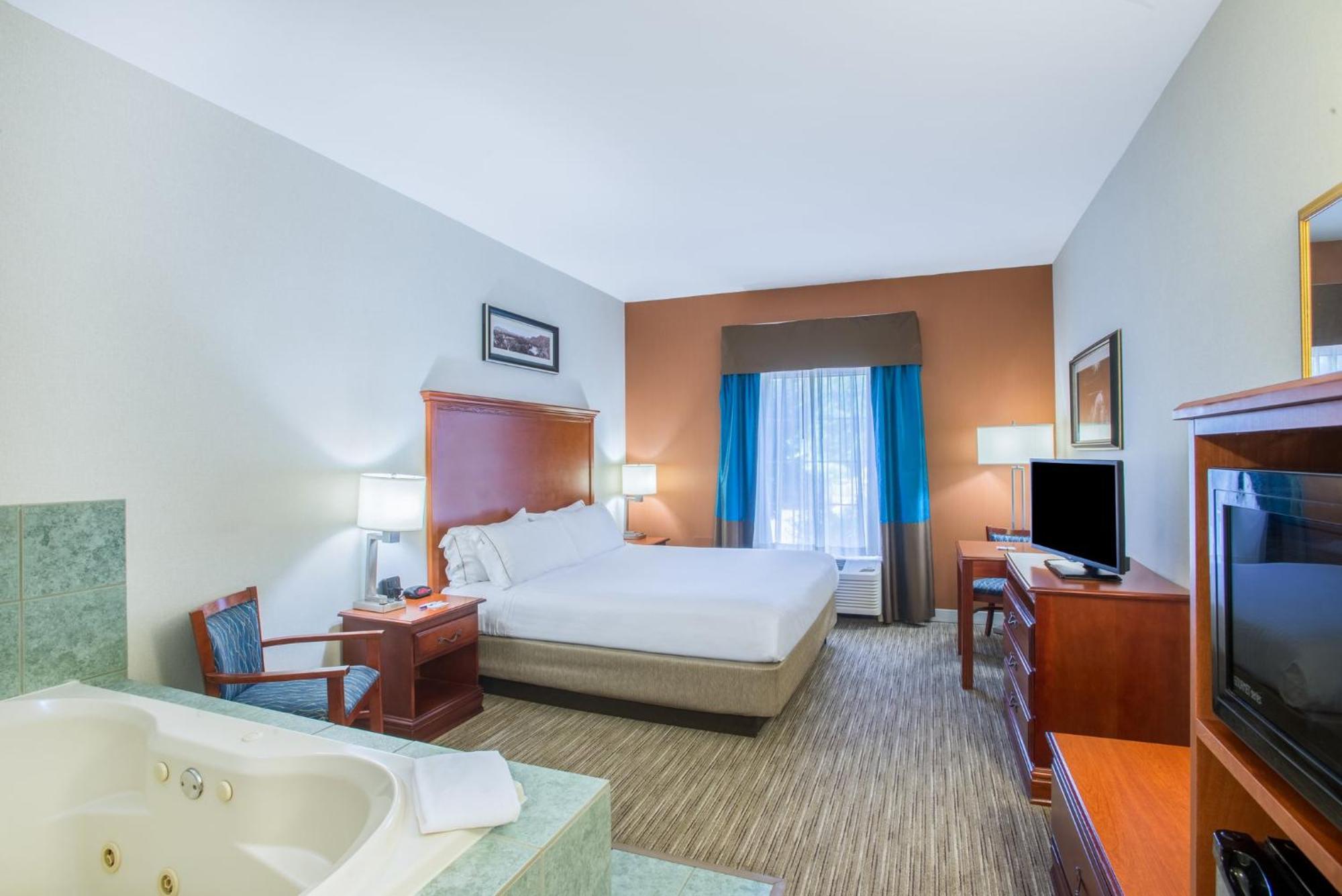 Holiday Inn Express Hotel & Suites Brattleboro By Ihg Eksteriør bilde