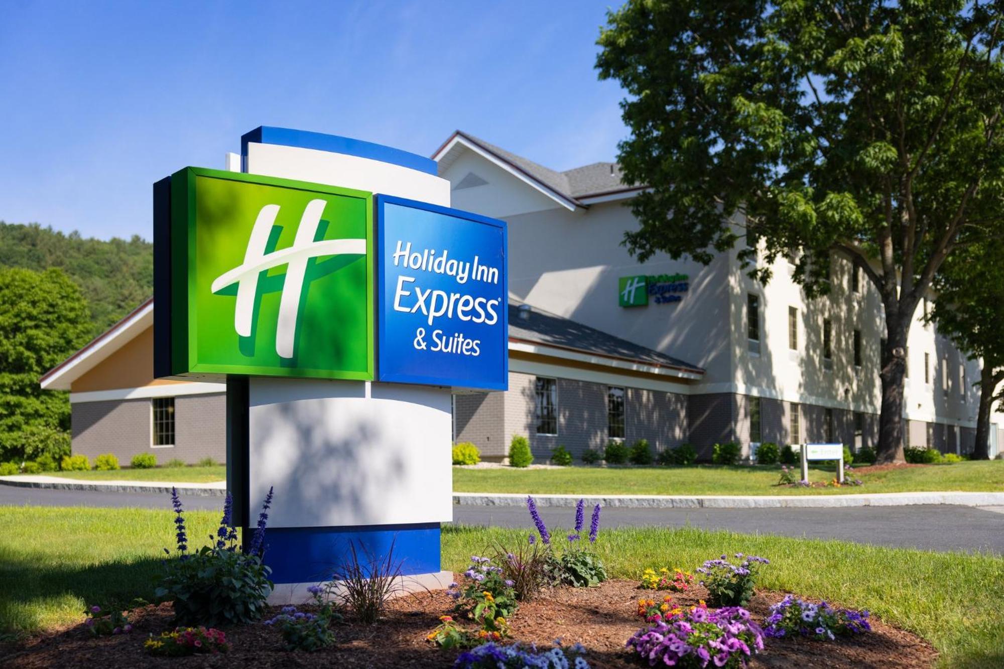 Holiday Inn Express Hotel & Suites Brattleboro By Ihg Eksteriør bilde